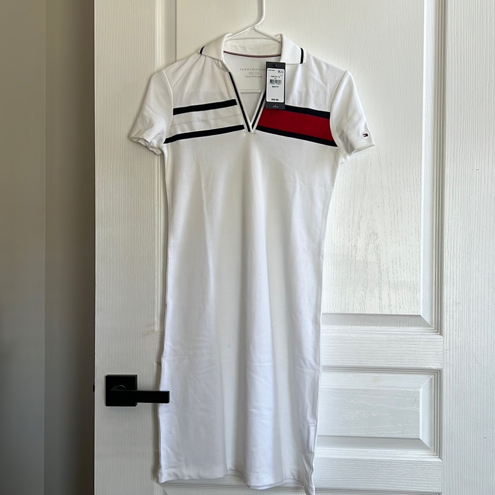 Lot of 4 Tommy Hilfiger Dresses